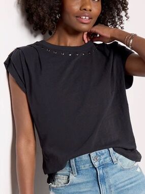 EVEREVE Jaden Stud Muscle Tee Top, Washed Black, Size Medium